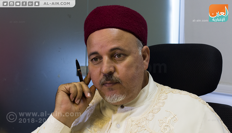 الشيخ عادل الفايدي رئيس لجنة التواصل الاجتماعي الليبية-المصرية