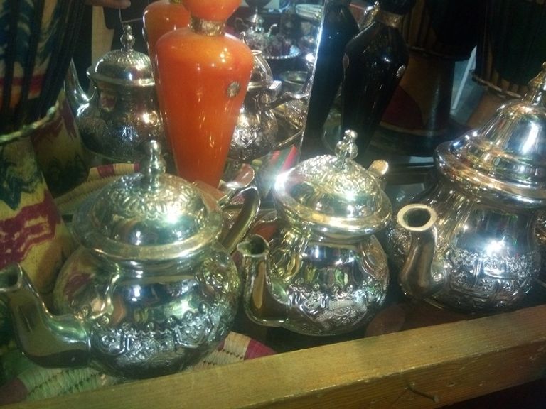 أقدم محل لبيع القطع التقليدية في الجزائر أقدم محل لبيع القطع التقليدية في الجزائر