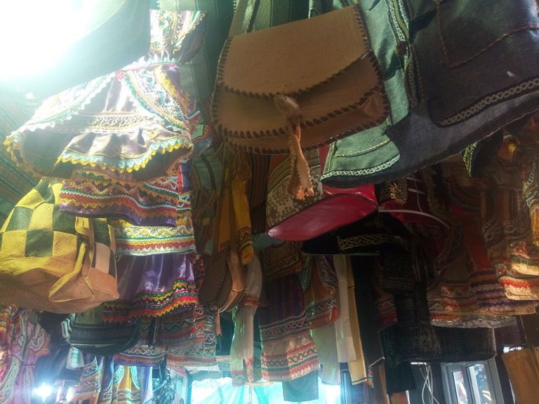 أقدم محل لبيع القطع التقليدية في الجزائر أقدم محل لبيع القطع التقليدية في الجزائر