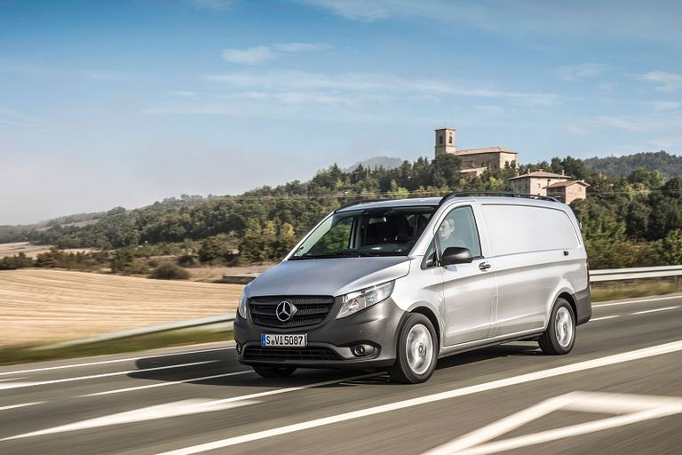 موديل بورش ماكان