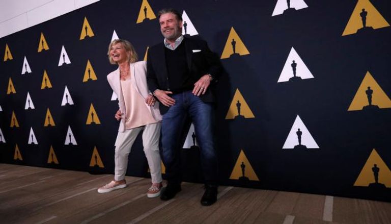 ترافولتا وأوليفيا يحتفلان بمرور 40 عاما على فيلم "جريس"