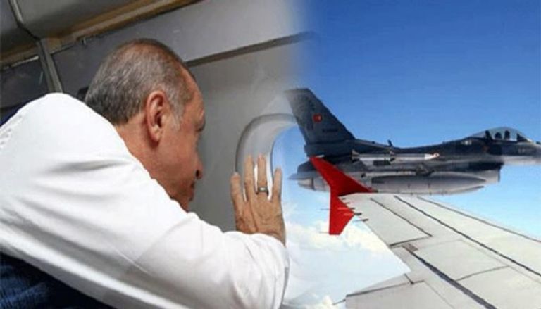 رجب طيب أردوغان داخل طائرته الرئاسية- أرشيفية