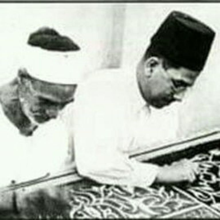 أحمد شوقي في ورشته