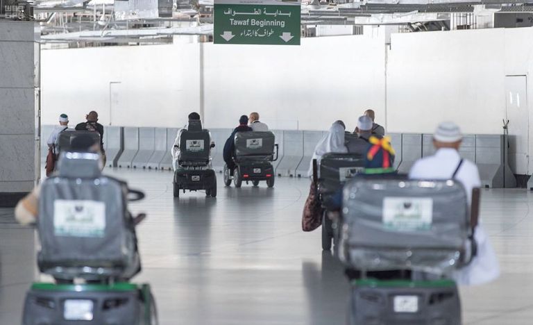 تخصيص 10 آلاف عربة عادية و700 عربة كهربائية للحجاج