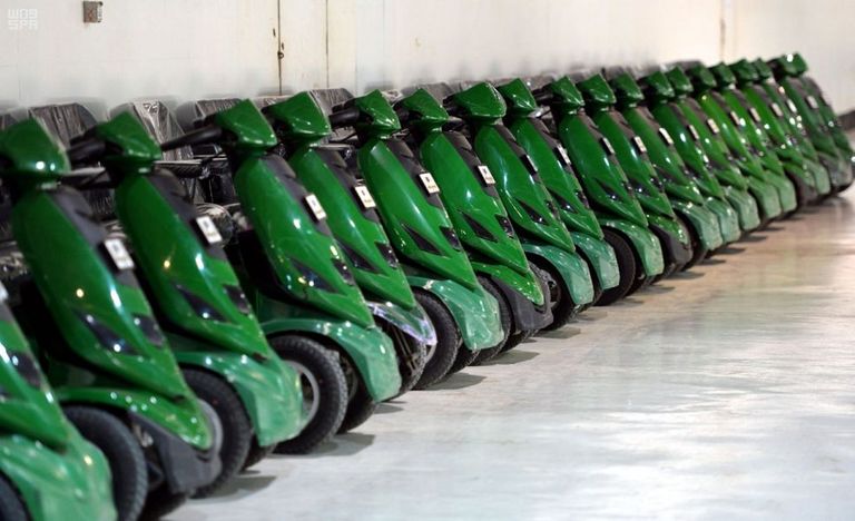 تخصيص 10 آلاف عربة عادية و700 عربة كهربائية للحجاج