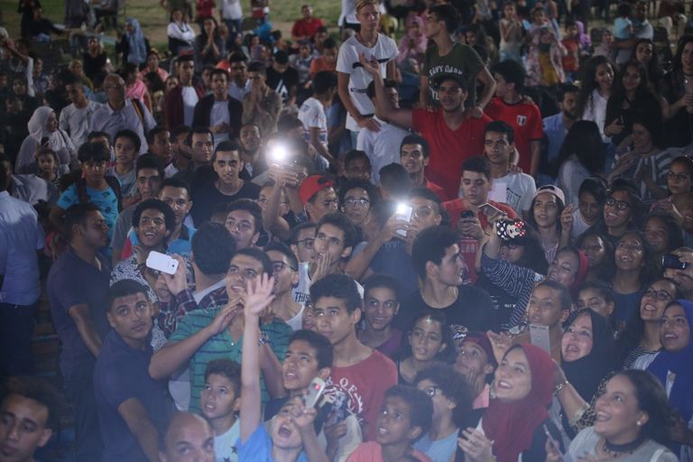 محمد نور يحيي أولى حفلاته الفنية بعد ألبوم "مسا مسا" - صورة 3