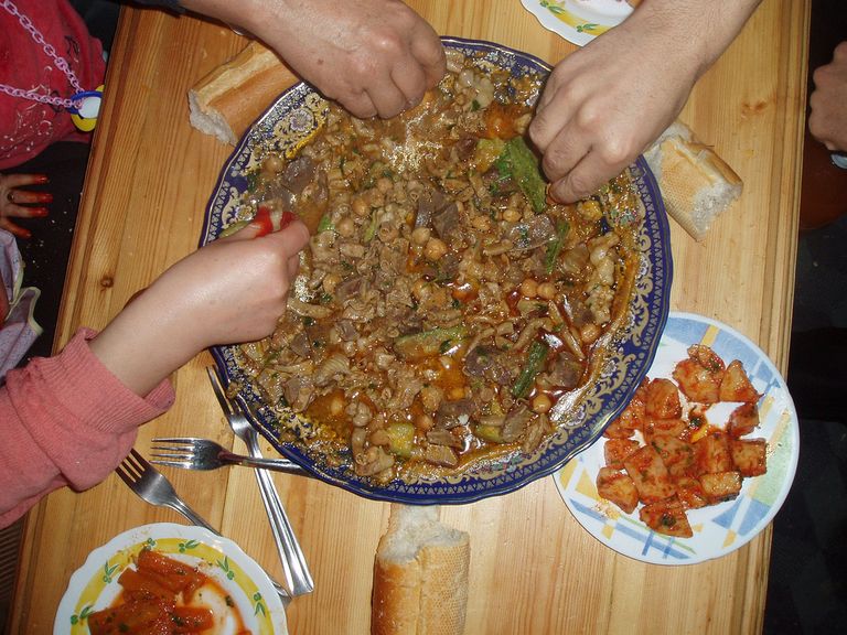 طبق الكبدة المْشَرْمْلَة الجزائري التقليدي طبق الكبدة المْشَرْمْلَة الجزائري التقليدي