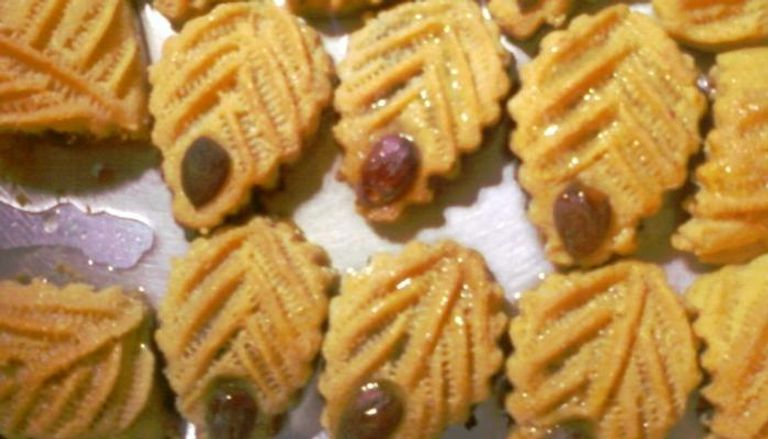 حلوى مقروط الورقة في الفرن الجزائرية التقليدية
