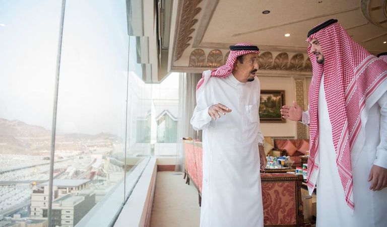 خادم الحرمين الشريفين الملك سلمان بن عبدالعزيز آل سعود خادم الحرمين الشريفين الملك سلمان بن عبدالعزيز آل سعود