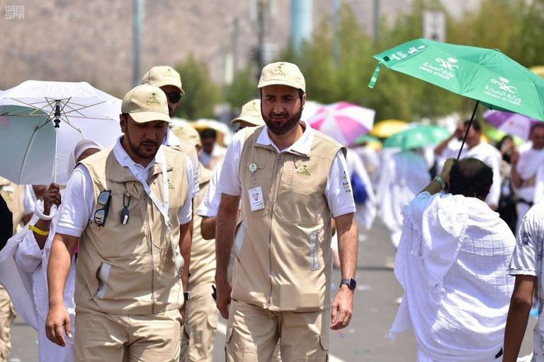 وزارة الصحة السعودية تصعد الحجاج لمشعر عرفات
