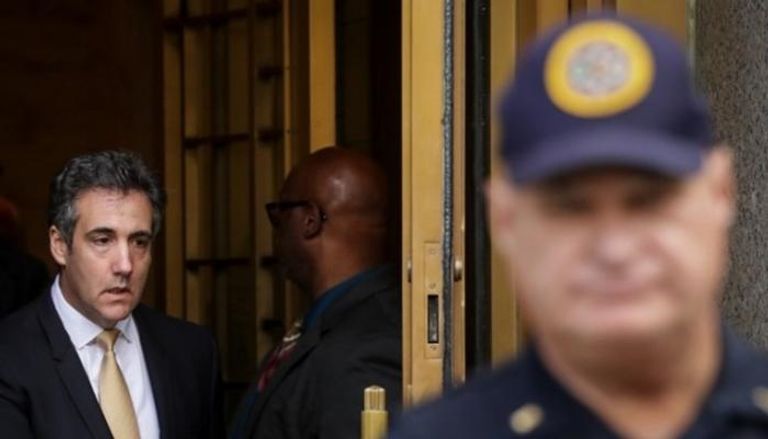 مايكل كوهين لحظة خروجه من المحكمة الفيدرالية