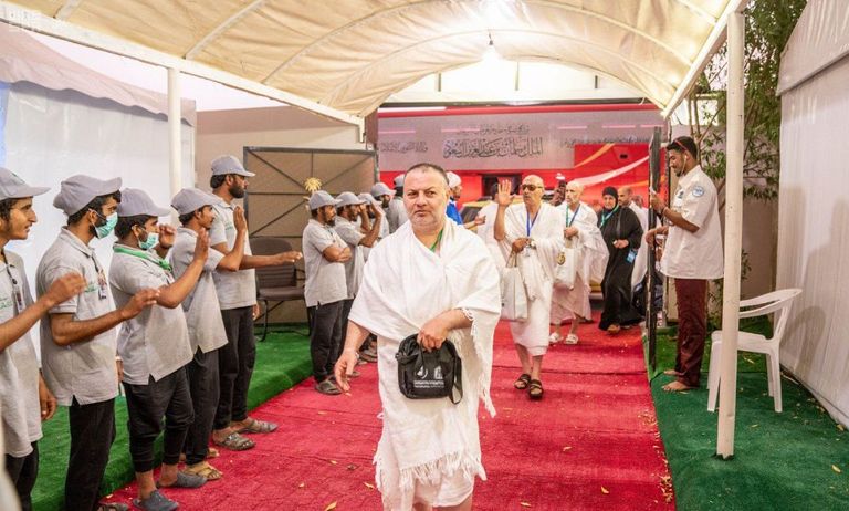 حجاج فلسطين يشيدون بالخدمات المقدمة لهم 