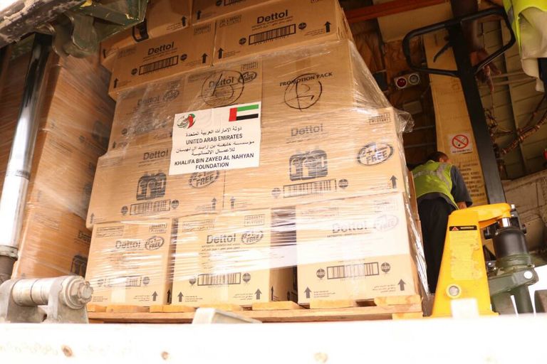 طائرة إغاثة إماراتية تحمل 30 طنا من المساعدات تصل إلى الخرطوم