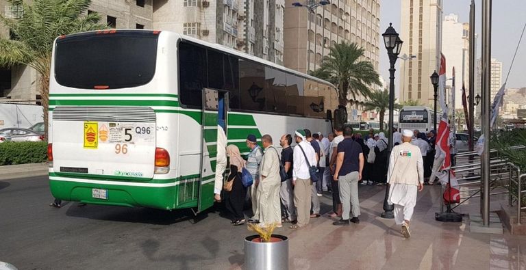 حجاج بيت الله الحرام يغادرون مكة المكرمة