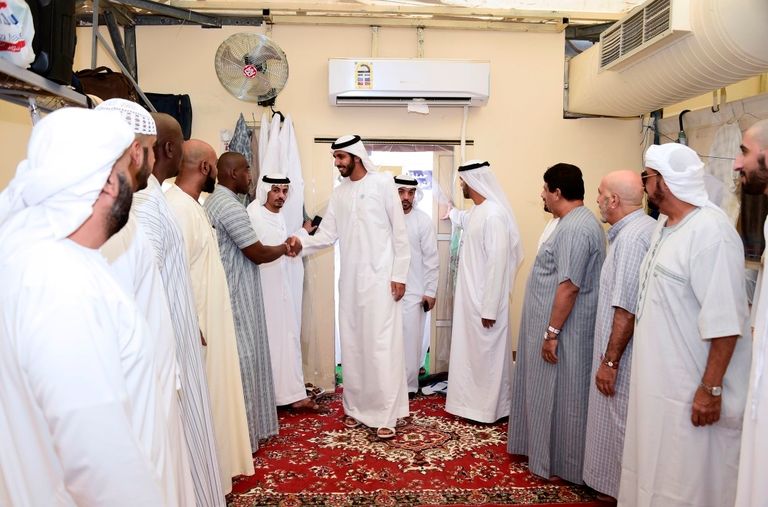 شخبوط بن نهيان ينقل تحيات القيادة الإماراتية للحجاج بمناسبة عيد الأضحى