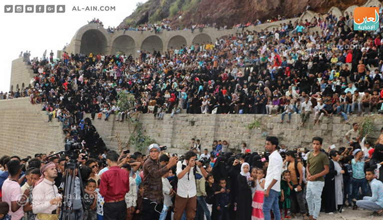 اليمنيون يحتفلون بعيد الأضحى في قلعة القاهرة اليمنيون يحتفلون بعيد الأضحى في قلعة القاهرة