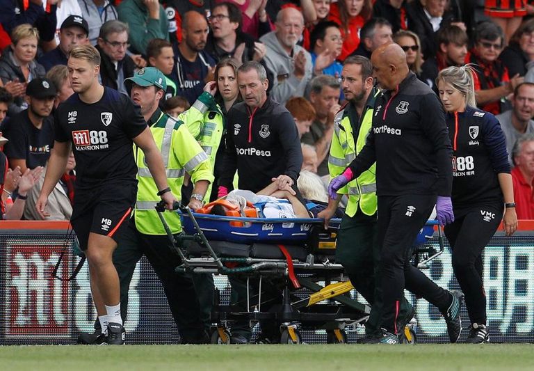 إصابة مايكل كين