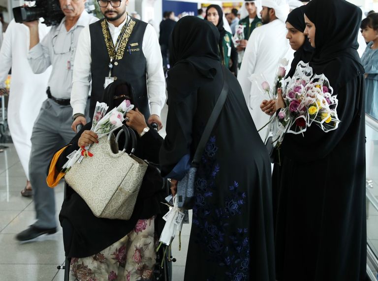 عودة أولى وفود برنامج "زايد للحج" من الأراضي المقدسة