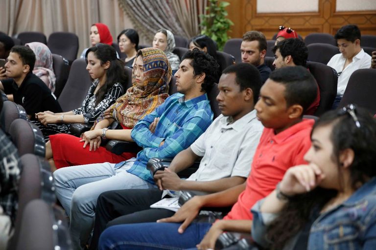 وفد من "شباب القيادة من أجل السلام" يزور مشيخة الأزهر وفد