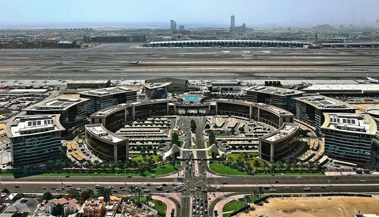 المنطقة الحرة بمطار دبي 