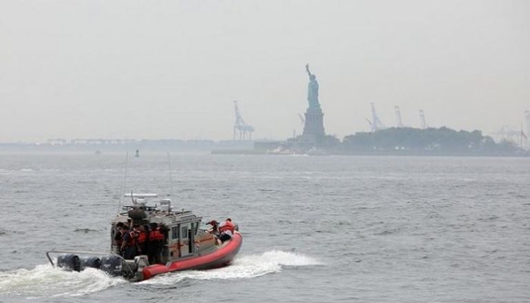 إجلاء 3000 زائر من جزيرة "تمثال الحرية" بنيويورك إثر حريق