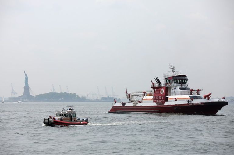 إجلاء 3000 زائر من جزيرة "تمثال الحرية" بنيويورك إثر حريق