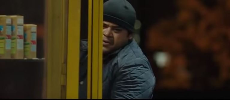 أحد مشاهد فيلم تراب الماس 