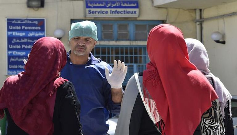 مستشفى لمعالجة الكوليرا في الجزائر