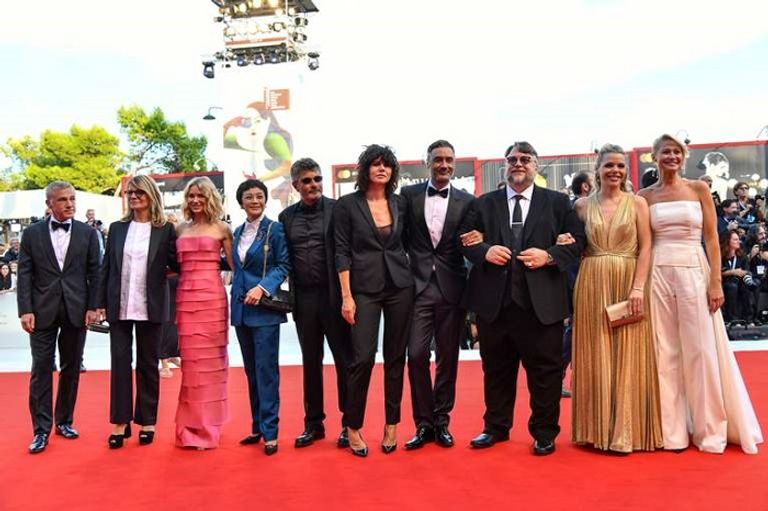 افتتاح مهرجان فينسيا السينمائي الـ75