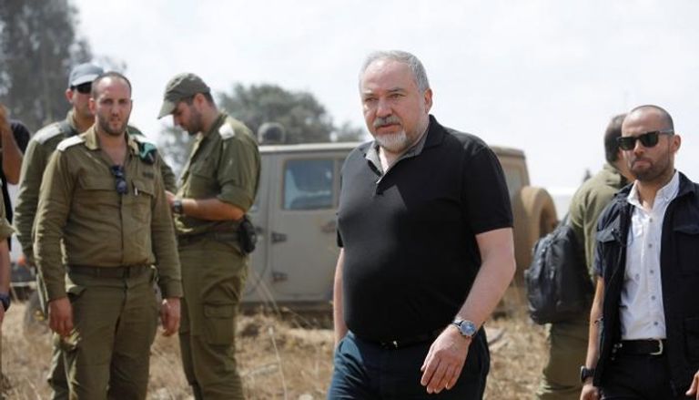 وزير الدفاع الإسرائيلي خلال جولة فى الجولان المحتلة - أرشيفية