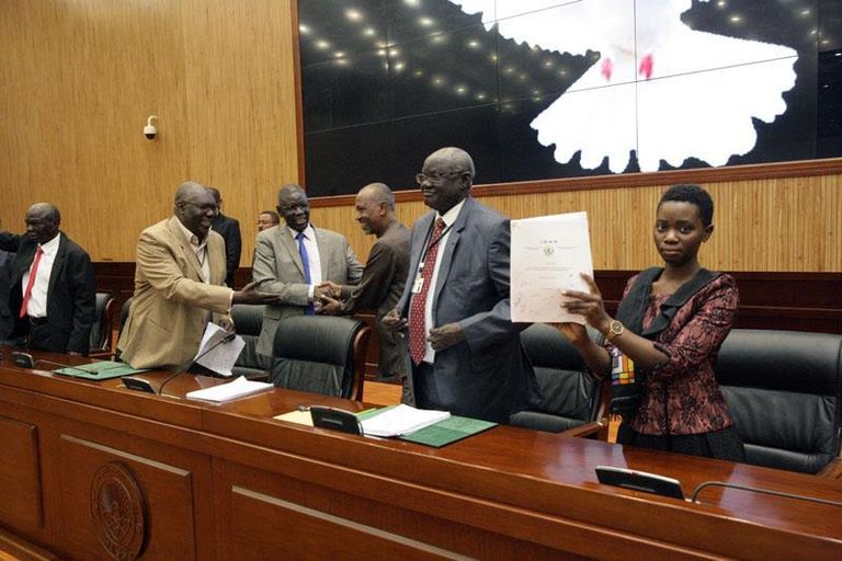 زعيم المعارضة في جنوب السودان يوقع على اتفاق السلام النهائي