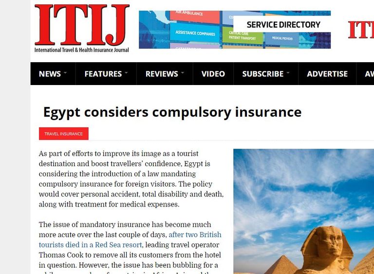 سائحون بأحد منتجعات شرم الشيخ - رويترز