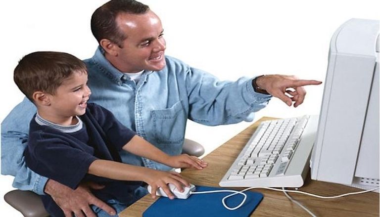   توصيات بضرورة ترشيد استخدام الأطفال للألعاب الإلكترونية - أرشيفية