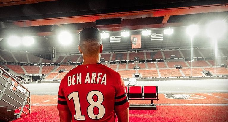 حاتم بن عرفة بقميص رين