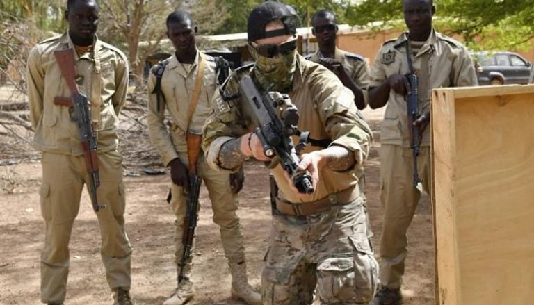 جندي أمريكي خلال تدريب قوات في بوركينا فاسو- أرشيفية