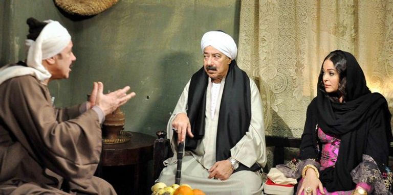 بالصور.. أحمد السعدني يُطمئن الجمهور على صحة والده - صورة 3