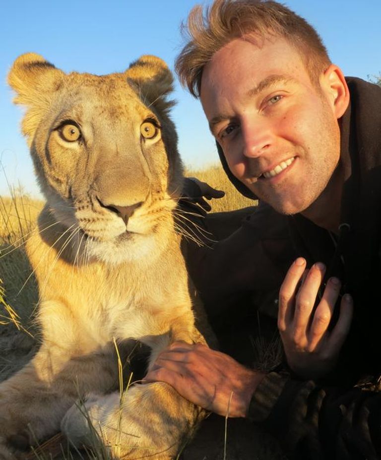 سيلفي الأسود صيحة سيلفي الأسود