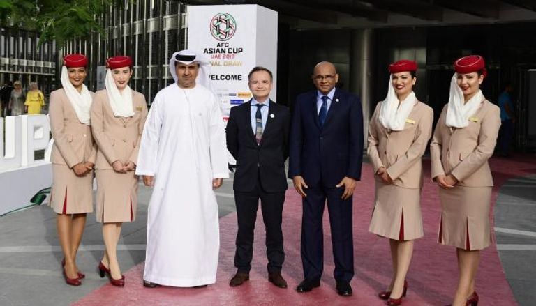 طيران الإمارات ينقل مشجعي بطولة كأس آسيا