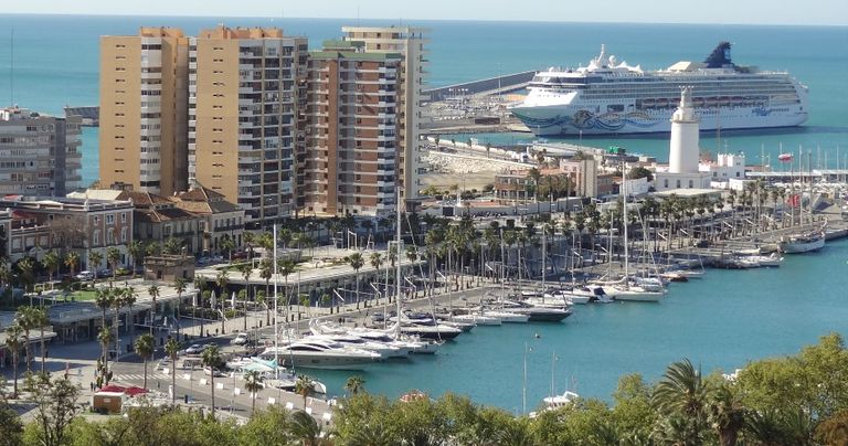 مدينة الدار البيضاء في المغرب مشروع مراحيض عمومية ذكية في المغرب