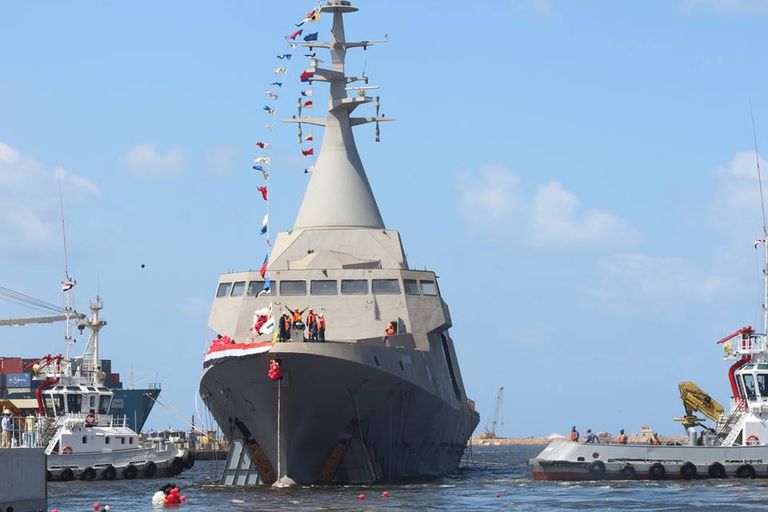 جانب من احتفالية القوات البحرية المصرية بتدشين أول فرقاطة محلية الصنع من طراز