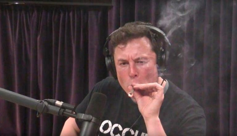 إيلون ماسك مؤسس شركة تيسلا