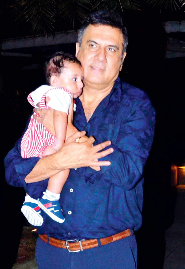 النجم الهندي بومان إيراني 