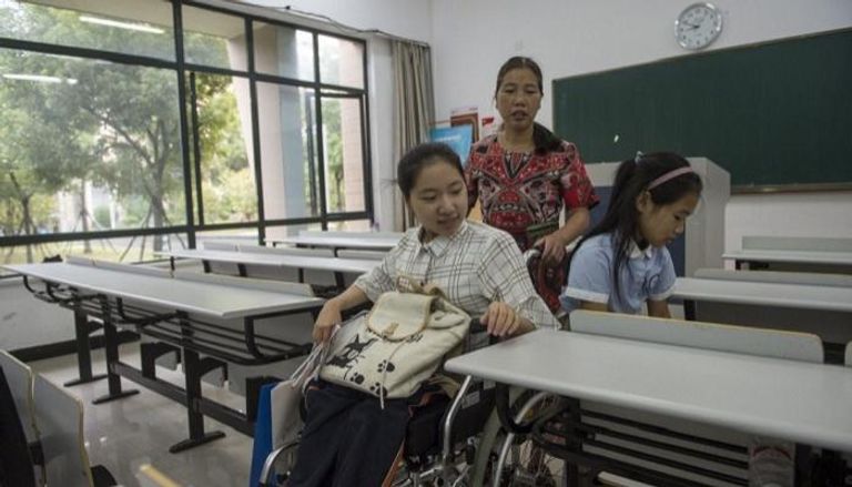 الجامعات الصينية تشهد زيادة في عدد الطلاب ذوي الإعاقة