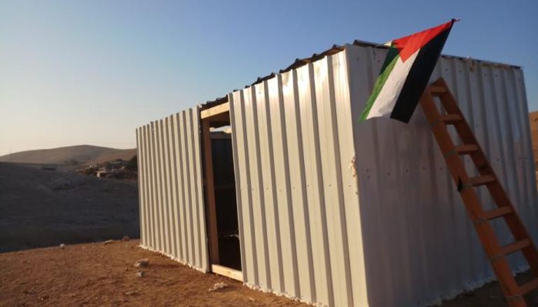 أحد بيوت تجمع الوادي الأحمر الفلسطيني