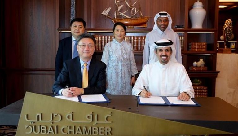 غرفة دبي تستقبل وفدا يمثل اتحاد التجارة والصناعة في سنغافورة