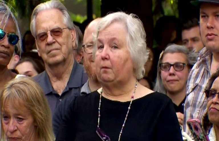 الروائية بروفي برعت في الكتابة عن قتل الأزواج