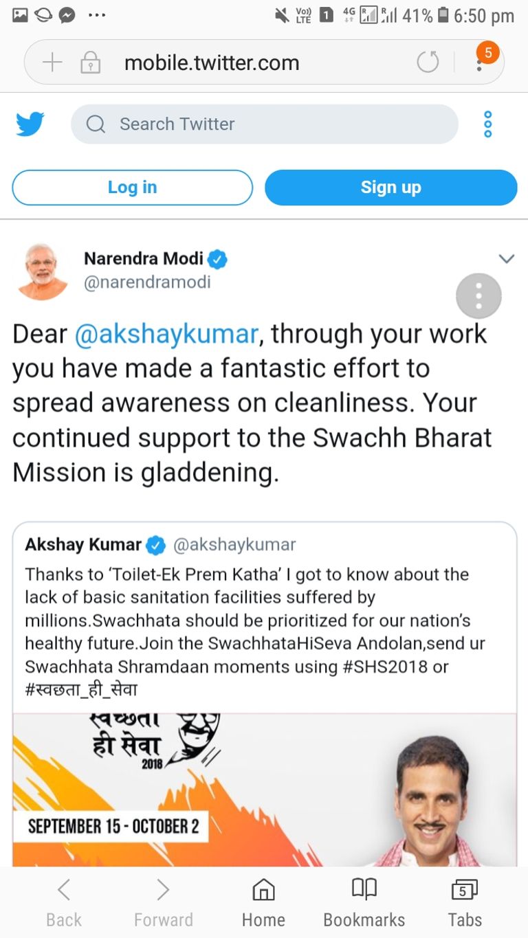 النجمان الهنديان أميتاب باتشان وأكشاي كومار