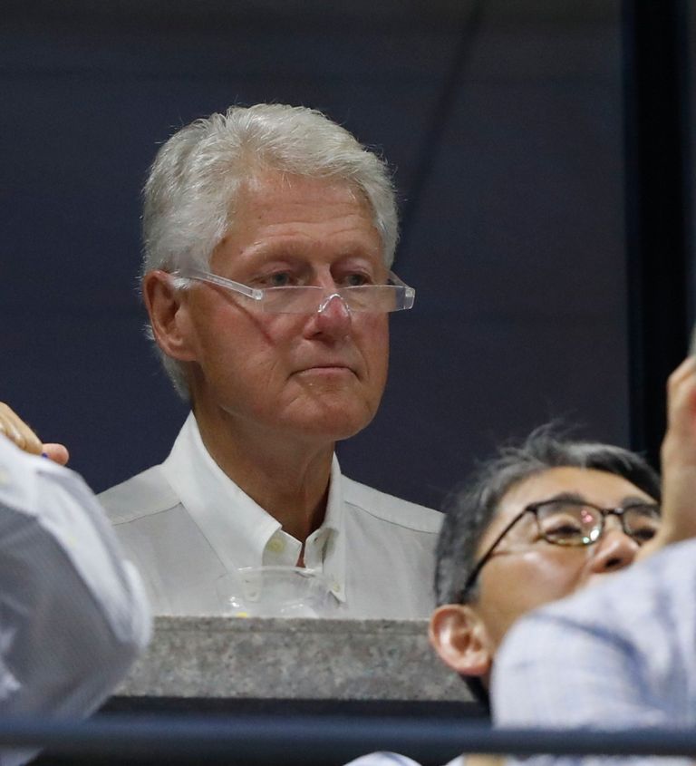  الرئيس الأمريكي الأسبق بيل كلينتون