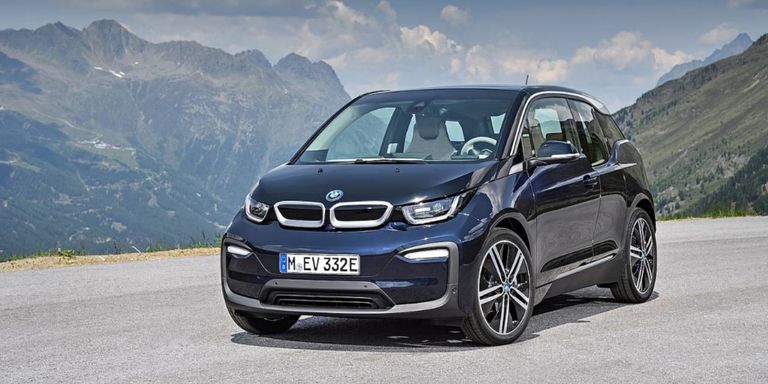 سيارة بي إم دابليو i3