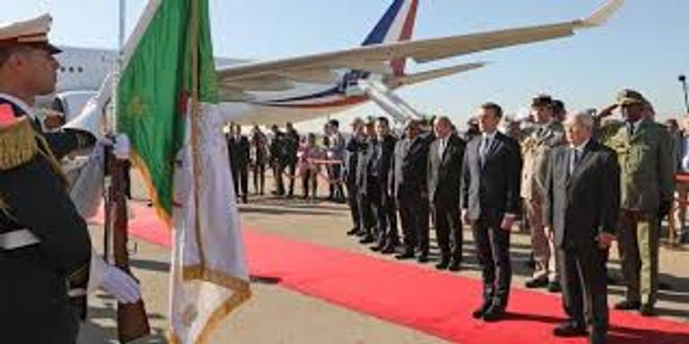 زيارة الرئيس الفرنسي إلى الجزائر